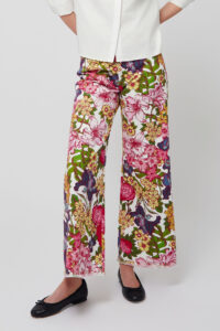 Sc 20260507 Db Ecom May25982 10 Symphony Wide Leg Jeans 003 1 Sc 20260507 db ecom may25982 10 symphony wide leg jeans 003 1