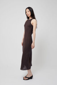 Sc 20260507 Db Ecom May26348 30 Paloma Linen Dress Chocolate 002 Sc 20260507 db ecom may26348 30 paloma linen dress chocolate 002