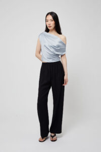 Sc 20260507 Db Ecom May26533 15 Cowl Contour Top Blue 001 Sc 20260507 db ecom may26533 15 cowl contour top blue 001