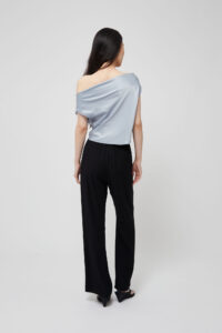 Sc 20260507 Db Ecom May26550 15 Cowl Contour Top Blue 002 Sc 20260507 db ecom may26550 15 cowl contour top blue 002